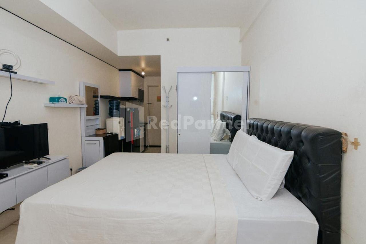 Redliving Apartemen Skylounge Tamansari - Vanez Room Тангеранг Экстерьер фото